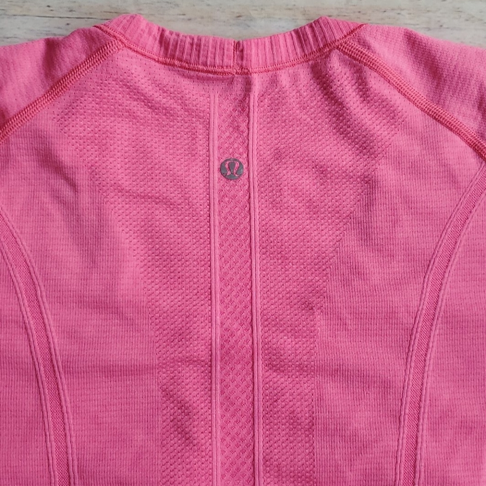 lululemon athletica Short Sleeve Top in Pink